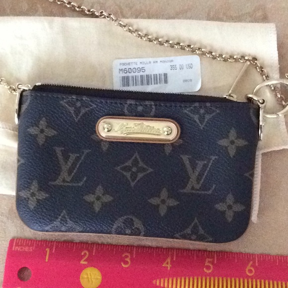 Louis Vuitton Accessories - Louis Vuitton pochette Milla pm monogram